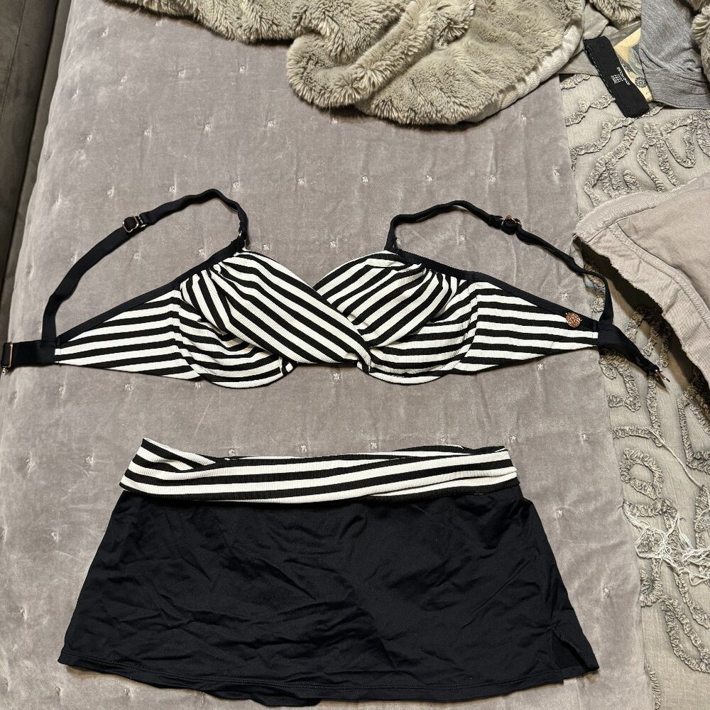 Swim Suit, Size Small Bottom Top 36D
